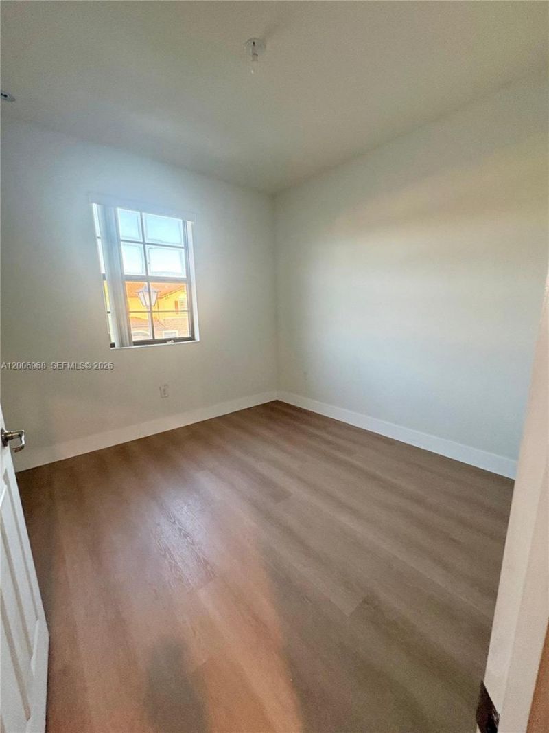 9228 W 33rd Way, Unit 9828, Hialeah, FL 33018 Photo