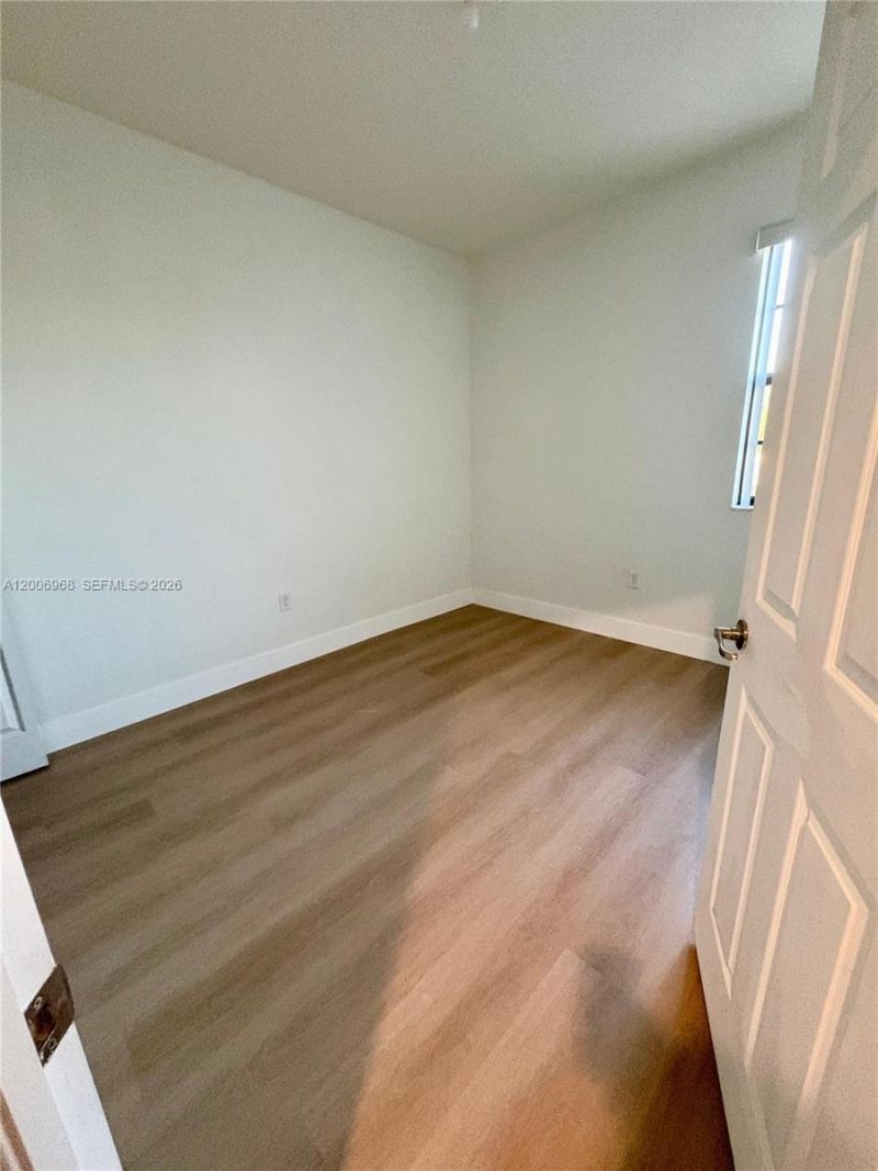 9228 W 33rd Way, Unit 9828, Hialeah, FL 33018 Photo