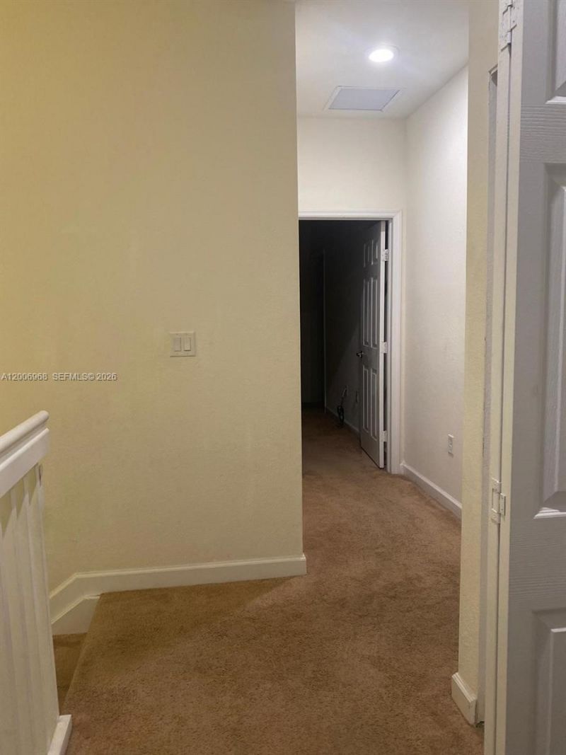 9228 W 33rd Way , Unit 9828, Hialeah, FL 33018 Photo