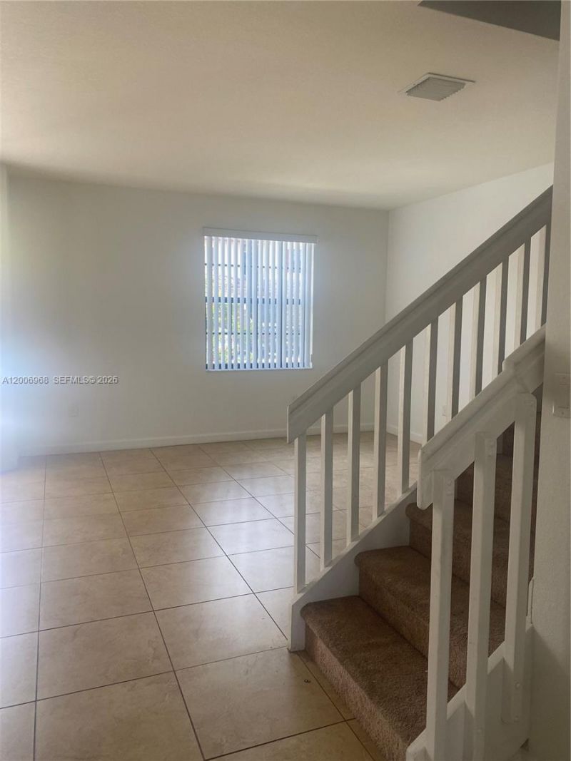 9228 W 33rd Way , Unit 9828, Hialeah, FL 33018 Photo