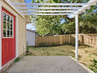 629 Attingham Court, Lexington, KY 40517