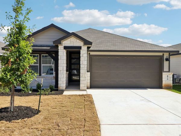879 Shatterhand Blvd, San Antonio, TX 78260