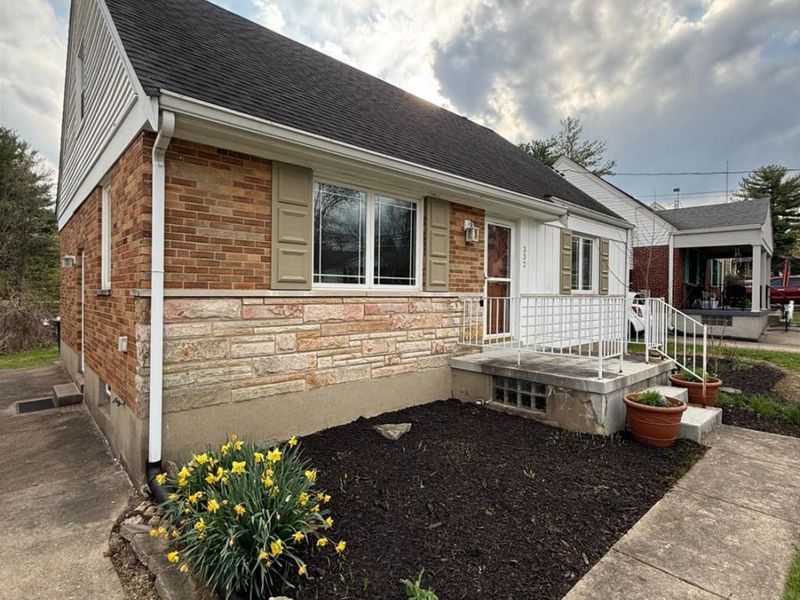 332 Ingram Road, Cincinnati, OH 45218 Photo 3