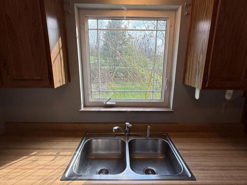 332 Ingram Road, Cincinnati, OH 45218 Photo 8