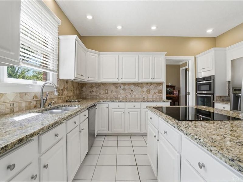 10348 Blackbirch Drive, Washington Township, OH 45458 Photo 24