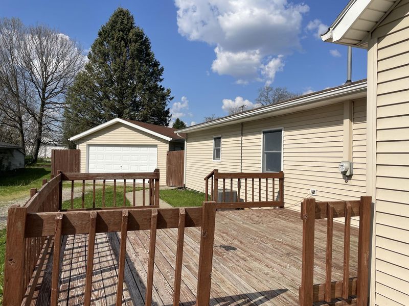 216 Carter Avenue, Bellefontaine, OH 43311 Photo 3