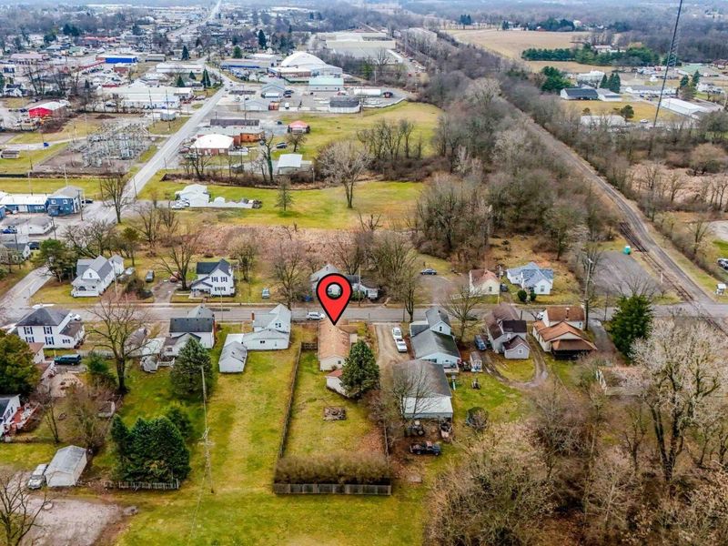 216 Carter Avenue, Bellefontaine, OH 43311 Photo 9