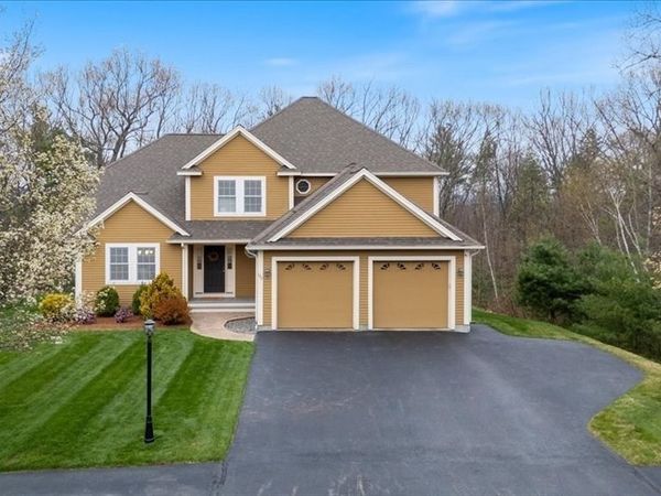 167 Catamount Rd, Tewksbury, MA 01876