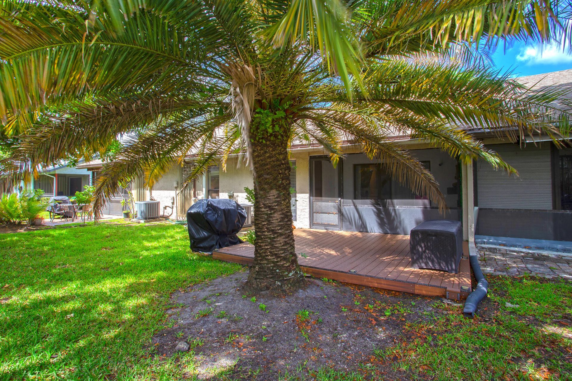 8202 NW 100th Drive, Tamarac, FL 33321 Photo