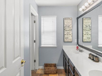 1777 Daniel Dr, Ripon, CA 95366 Photo