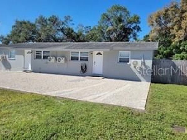 13496 W RENA DRIVE , LARGO, FL 33771