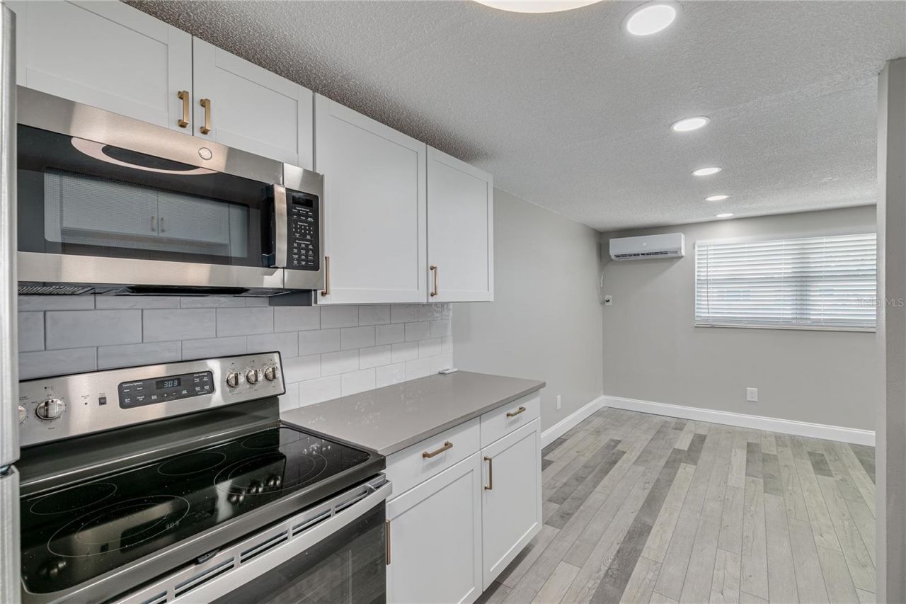 13496 W Rena Drive, Largo, FL 33771 Photo