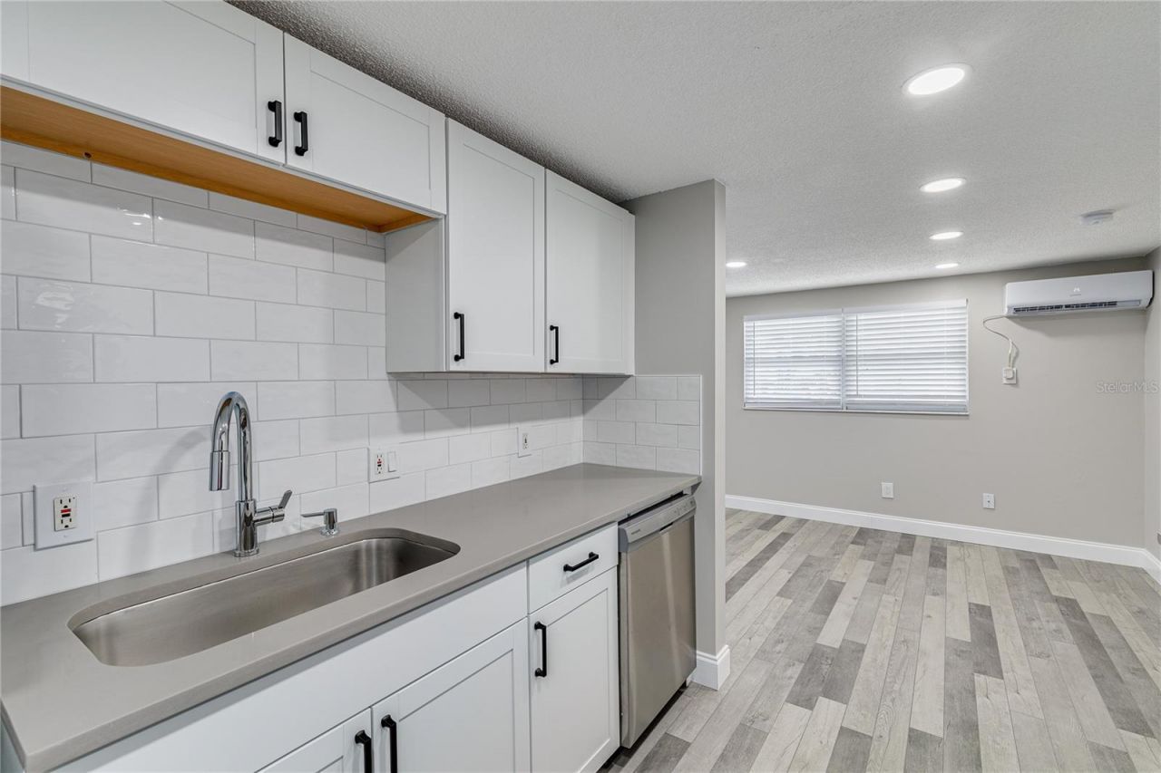 13496 W Rena Drive, Largo, FL 33771 Photo
