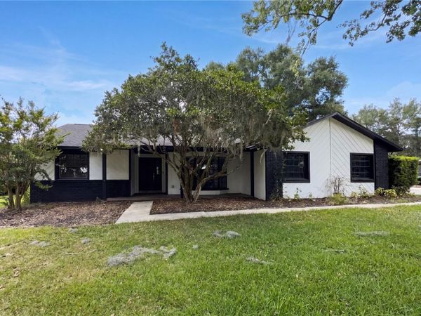 199 E CREST AVENUE, WINTER GARDEN, FL 34787