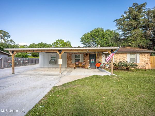 4604 Riley Road, Ocean Springs, MS 39564