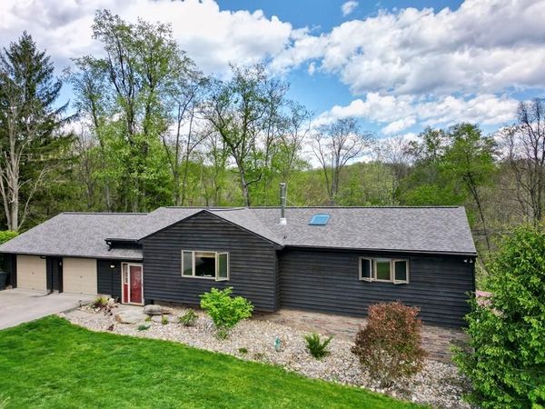 134 Iris Lane, Wheeling, WV 26003