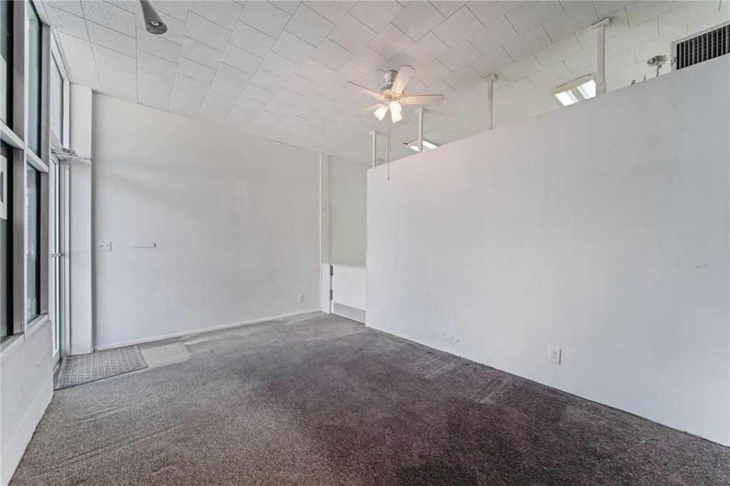 1900 E Oakland Park Boulevard, Fort Lauderdale, FL 33306 Photo