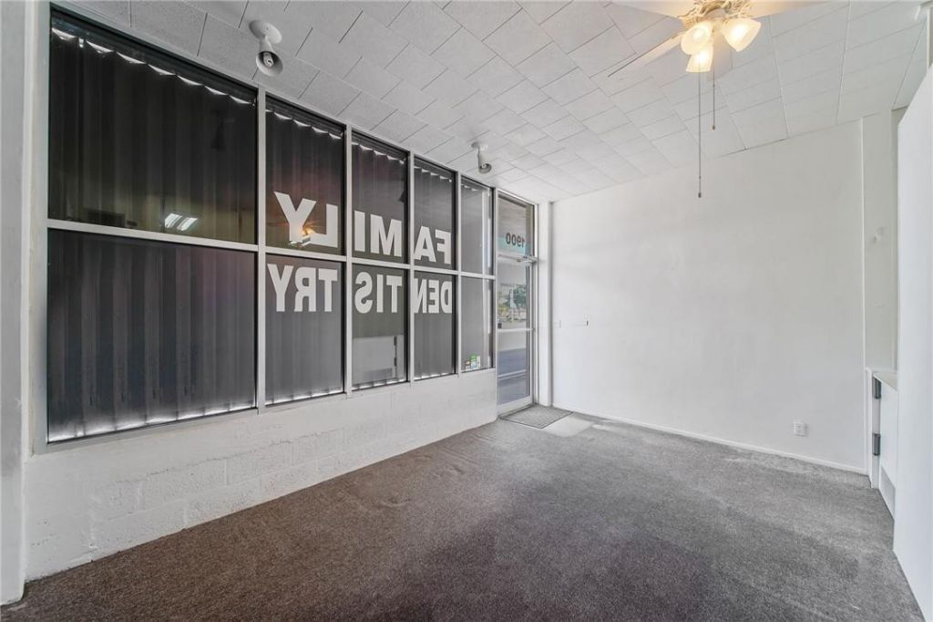 1900 E Oakland Park Boulevard, Fort Lauderdale, FL 33306 Photo