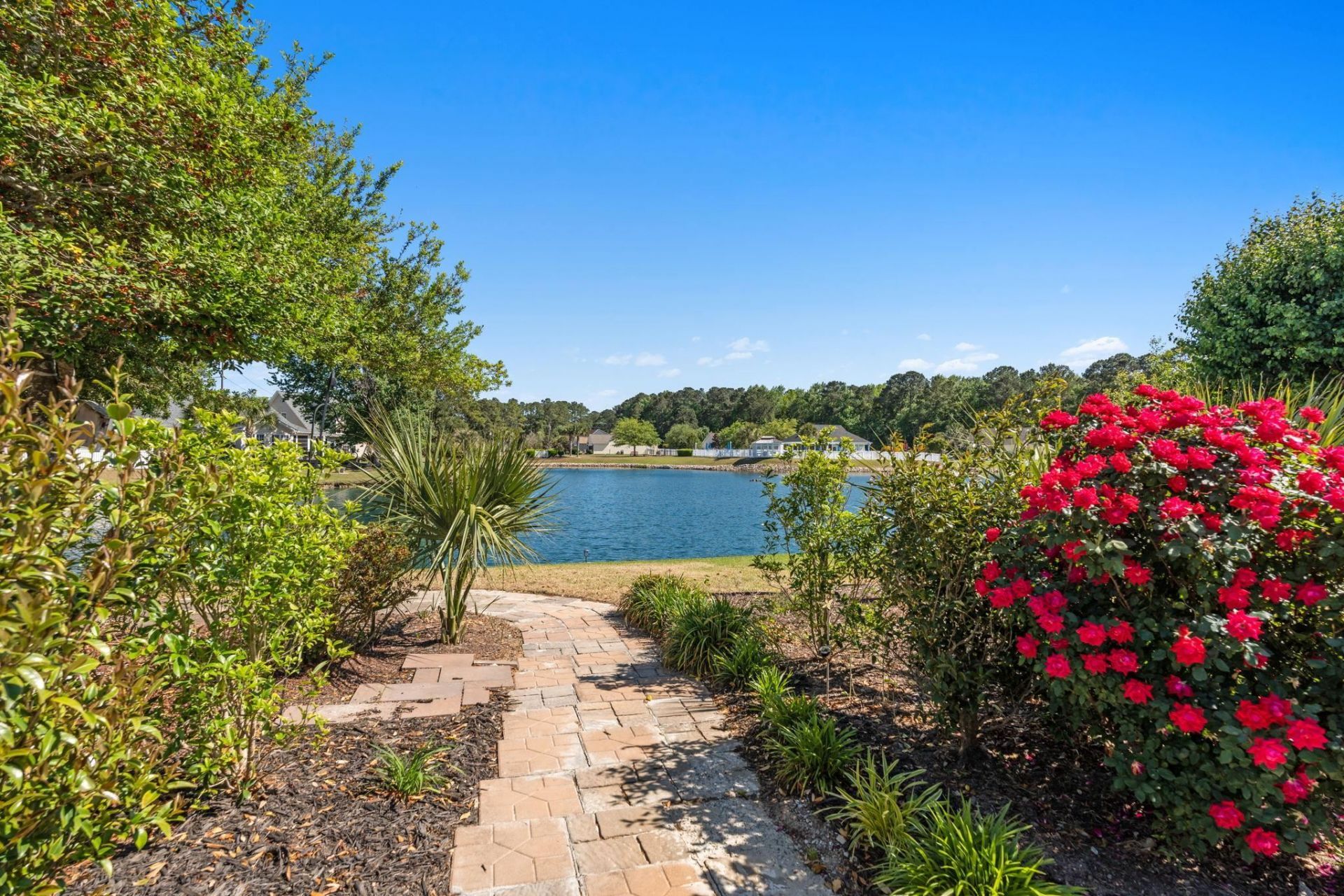 840 Sultana Dr.  Photo 34