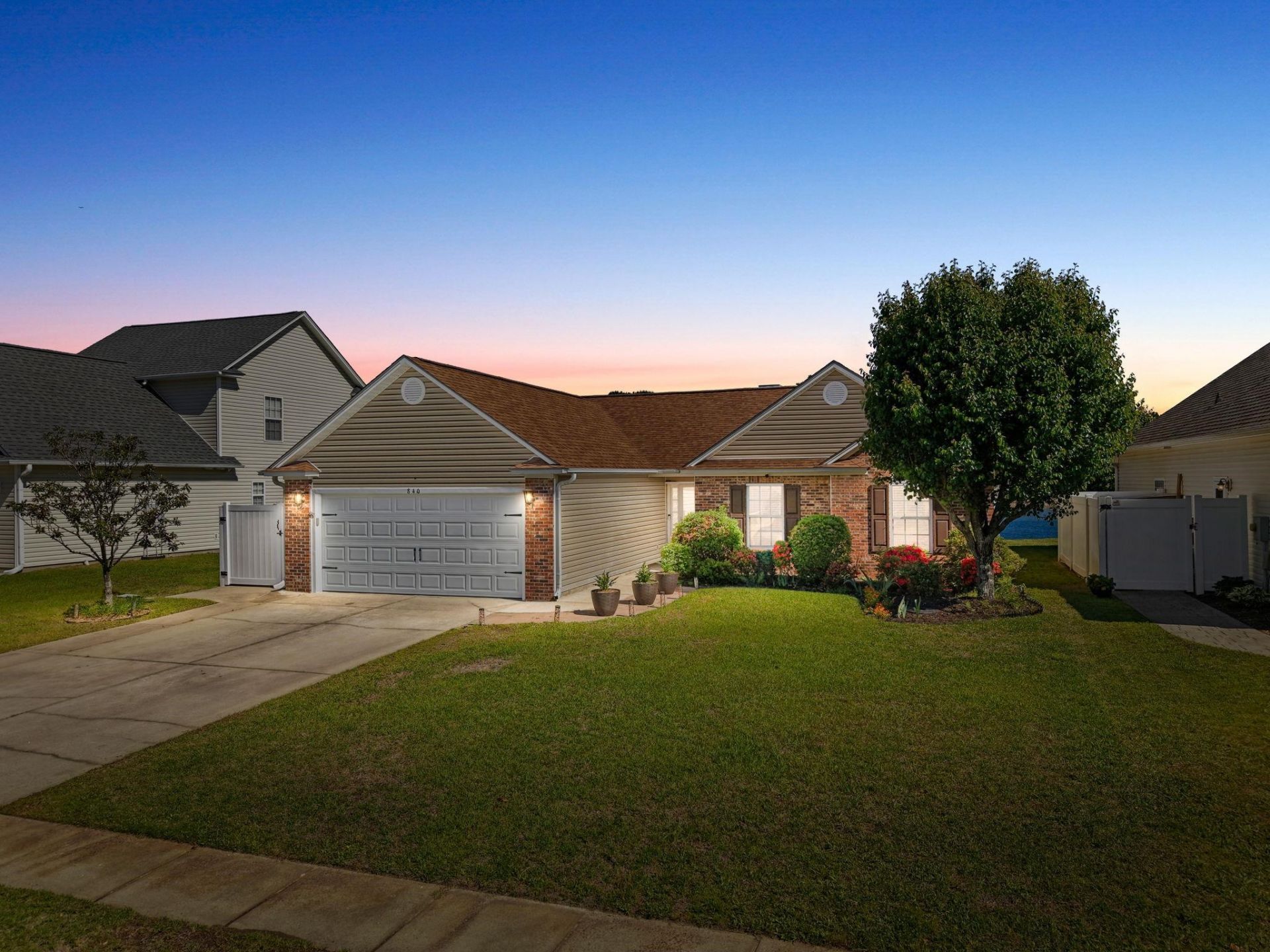 840 Sultana Dr.  Photo 4