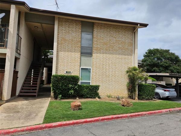 12816 Midway Road, Unit 1067, Dallas, TX 75244