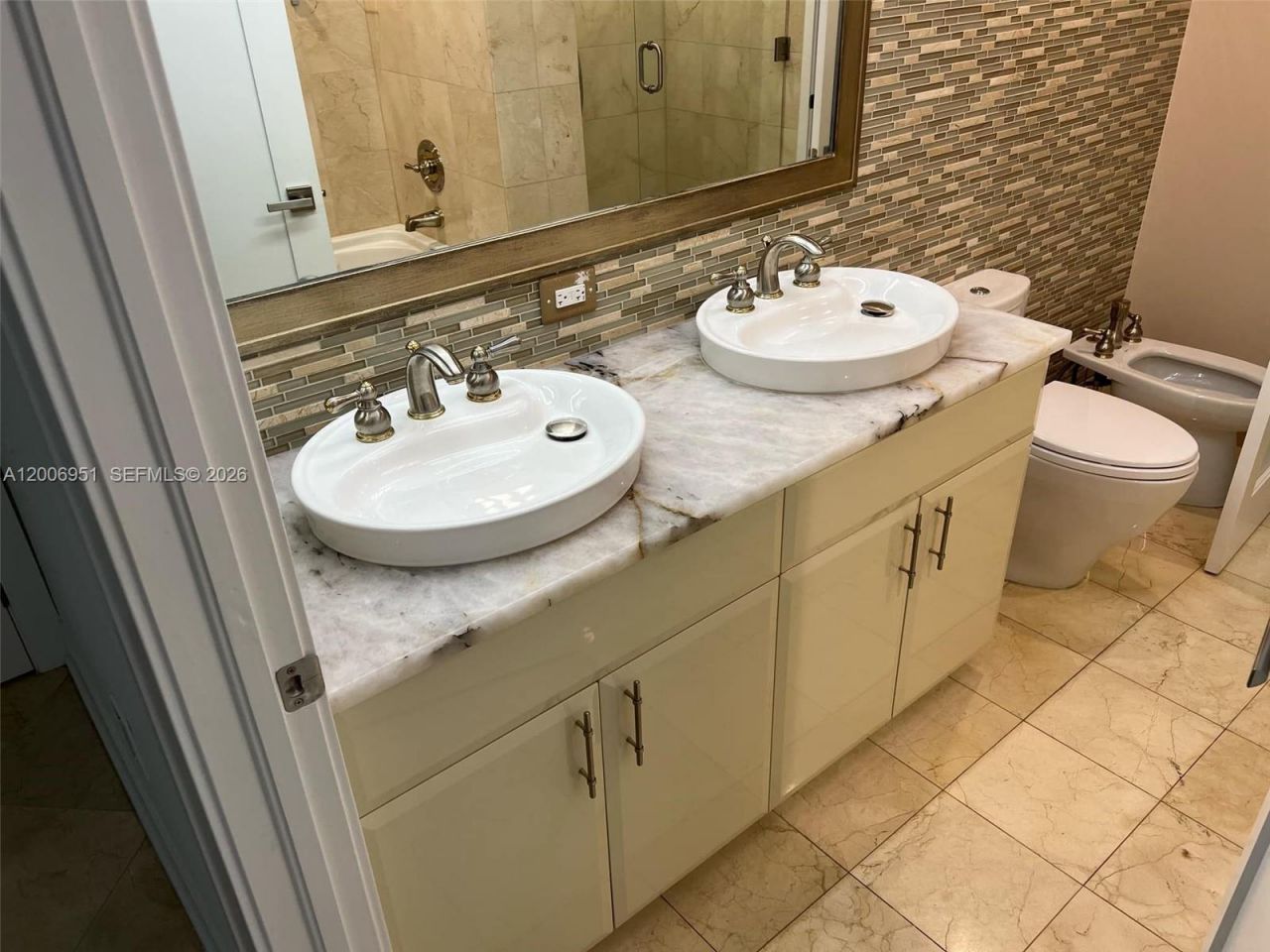 6365 Collins Ave, Unit 906, Miami Beach, FL 33141 Photo
