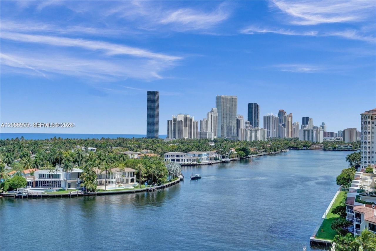 20201 E Country Club Dr , Unit 1006, Aventura, FL 33180 Photo