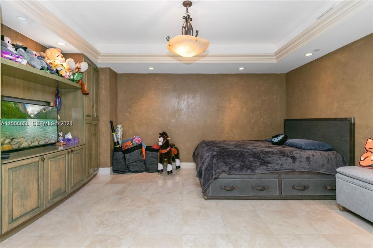 20201 E Country Club Dr , Unit 1006, Aventura, FL 33180 Photo
