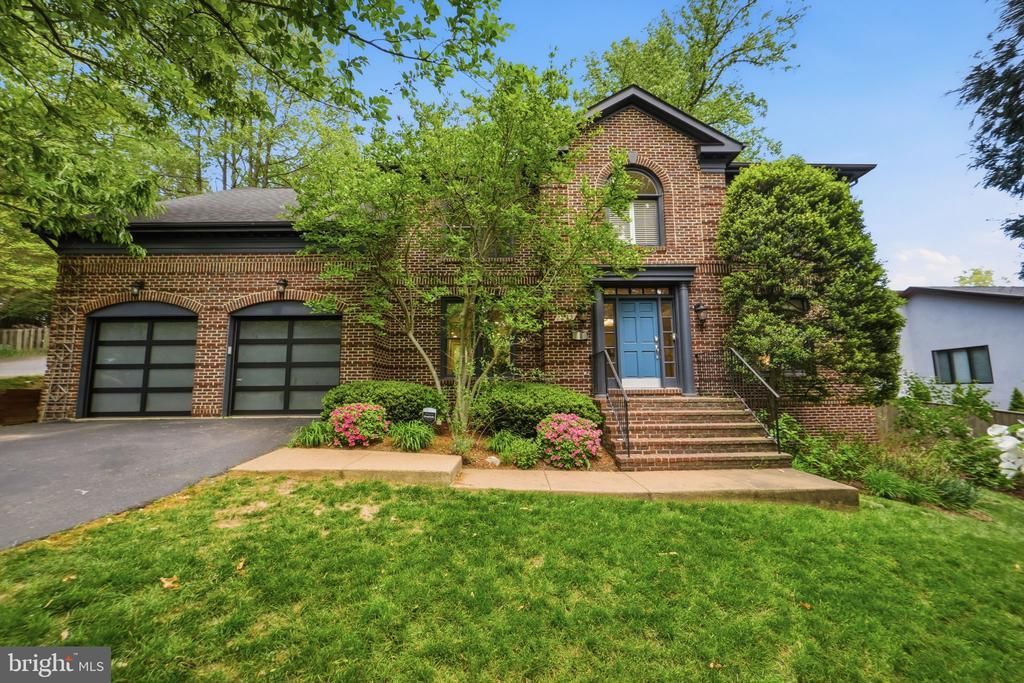 2235 Military Road, Arlington, VA 22207 Main Photo