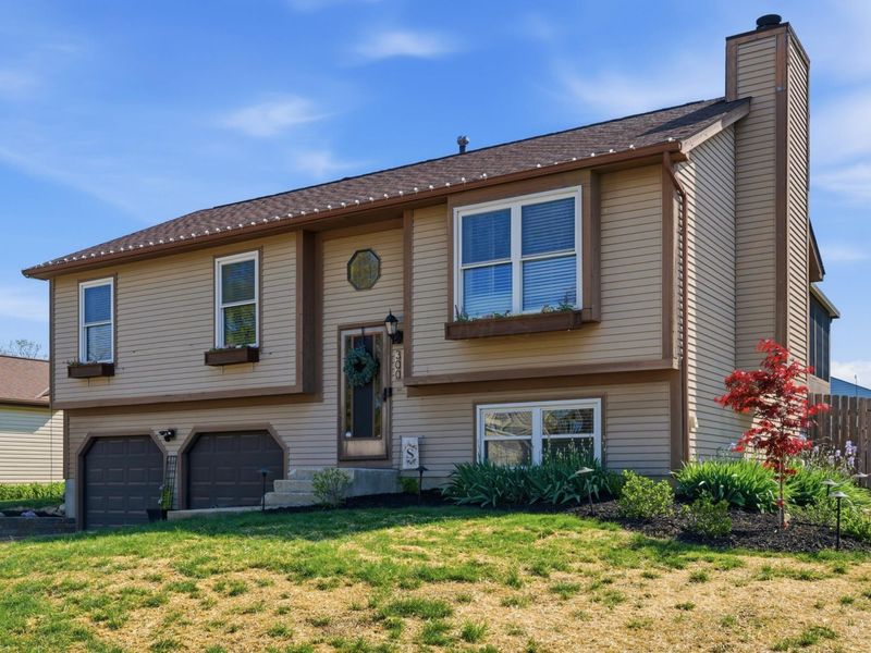 300 Pathfinder Drive, Reynoldsburg, OH 43068 Photo 3