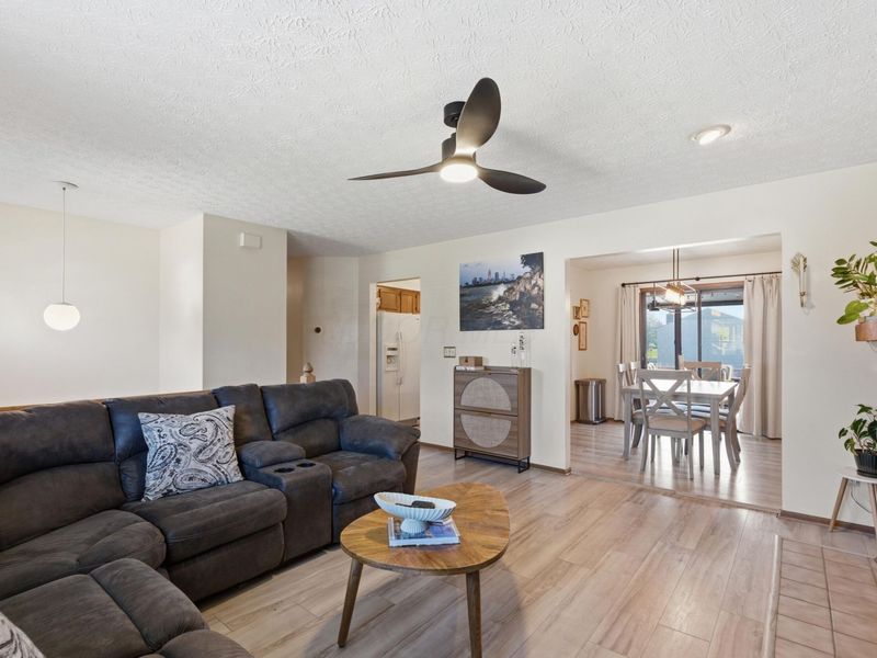 300 Pathfinder Drive, Reynoldsburg, OH 43068 Photo 9