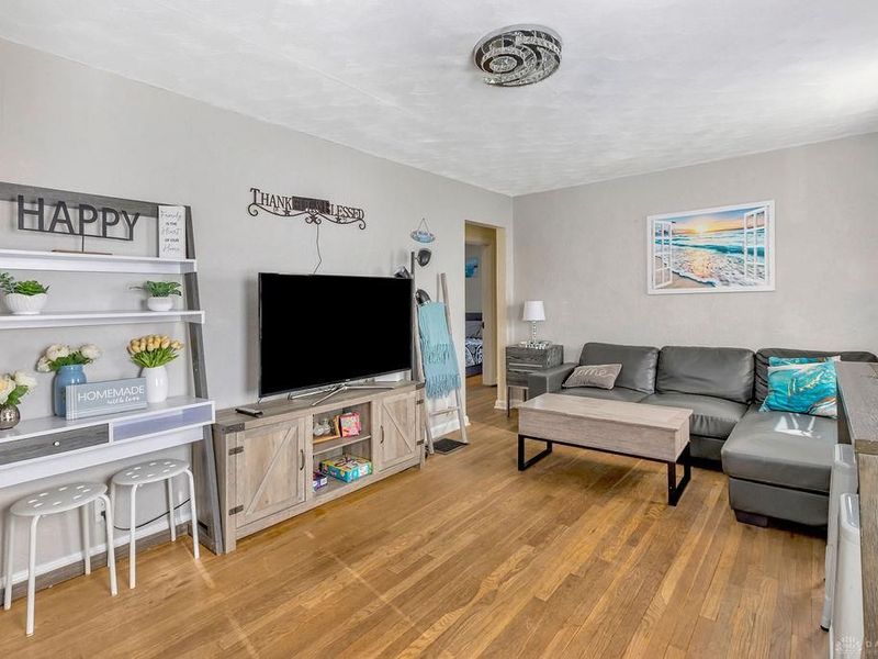 1537 Cardington Road, Dayton, OH 45409 Photo 8