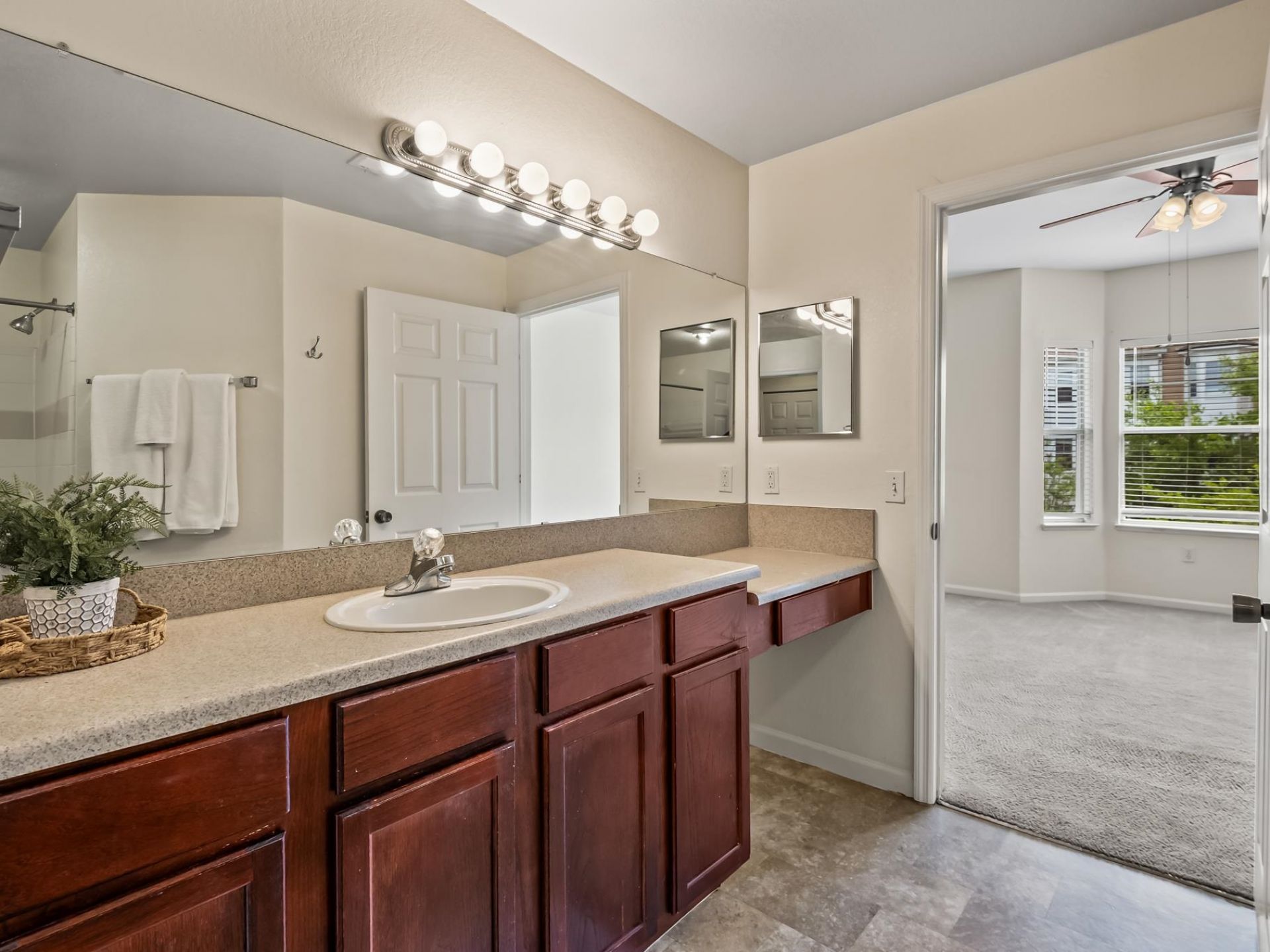 2801 Chancellorsville Drive, Unit 1333, Tallahassee, FL 32312 Photo