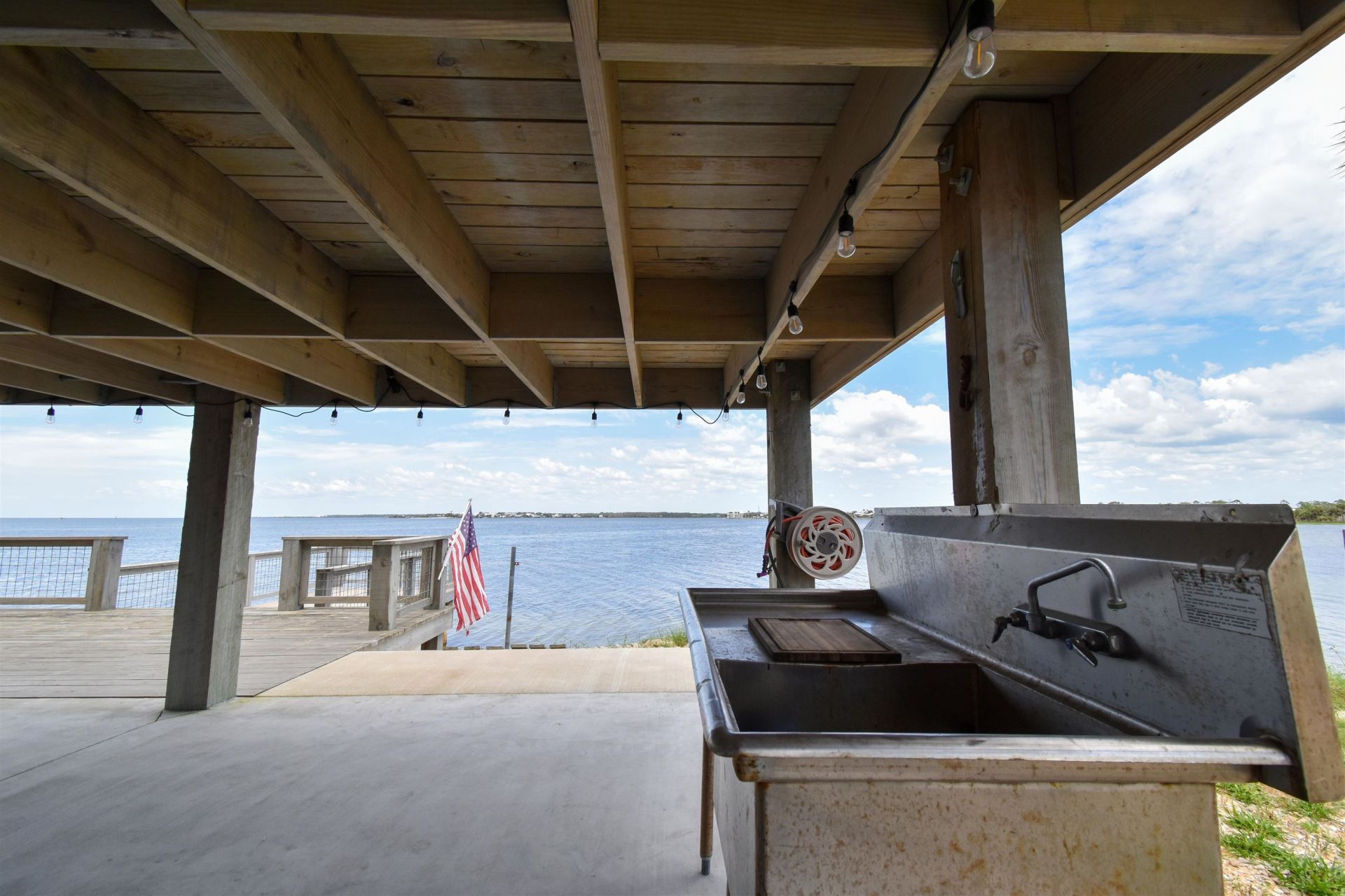 21879 N Gulfview Drive , Perry, FL 32348 Photo