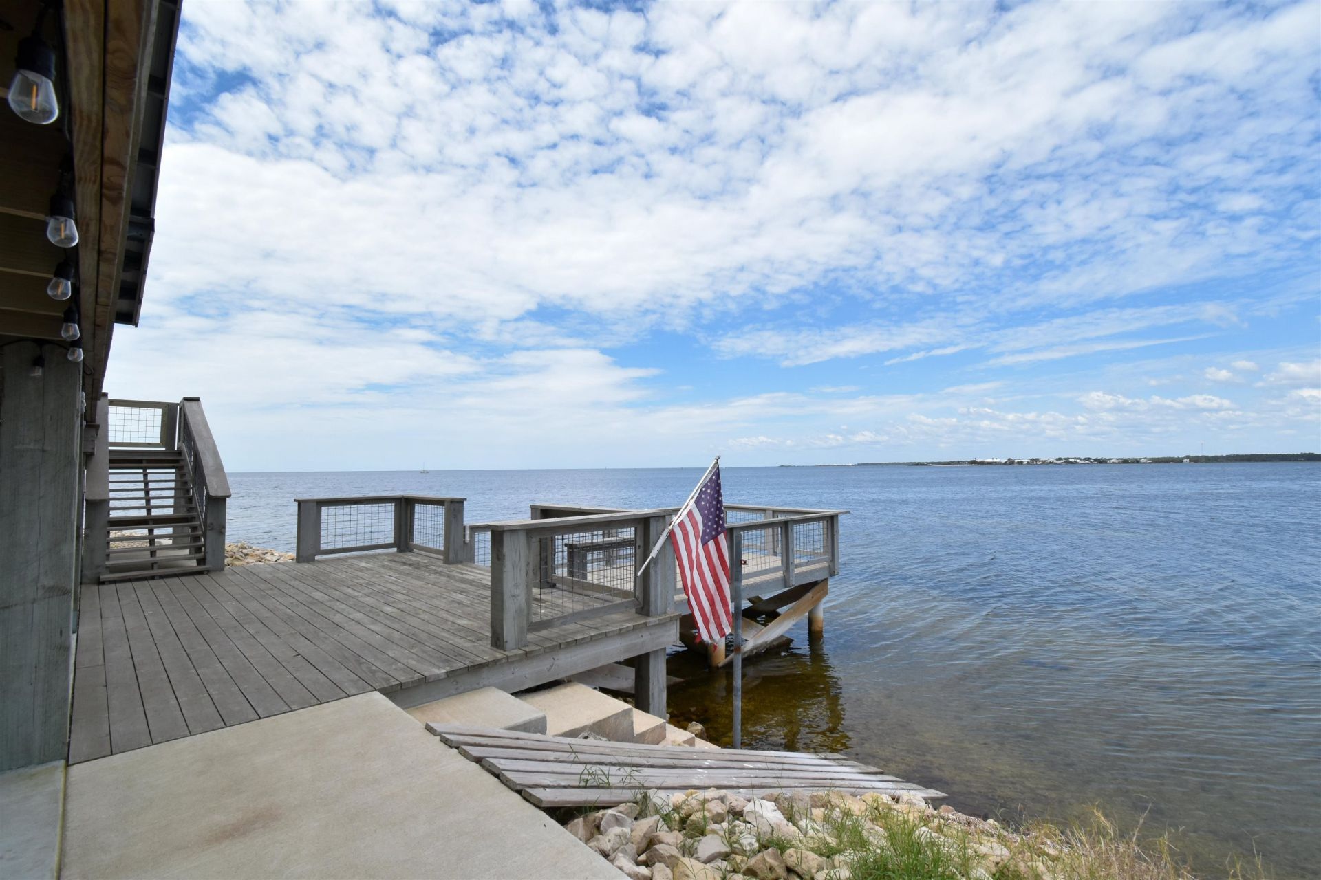 21879 N Gulfview Drive , Perry, FL 32348 Photo