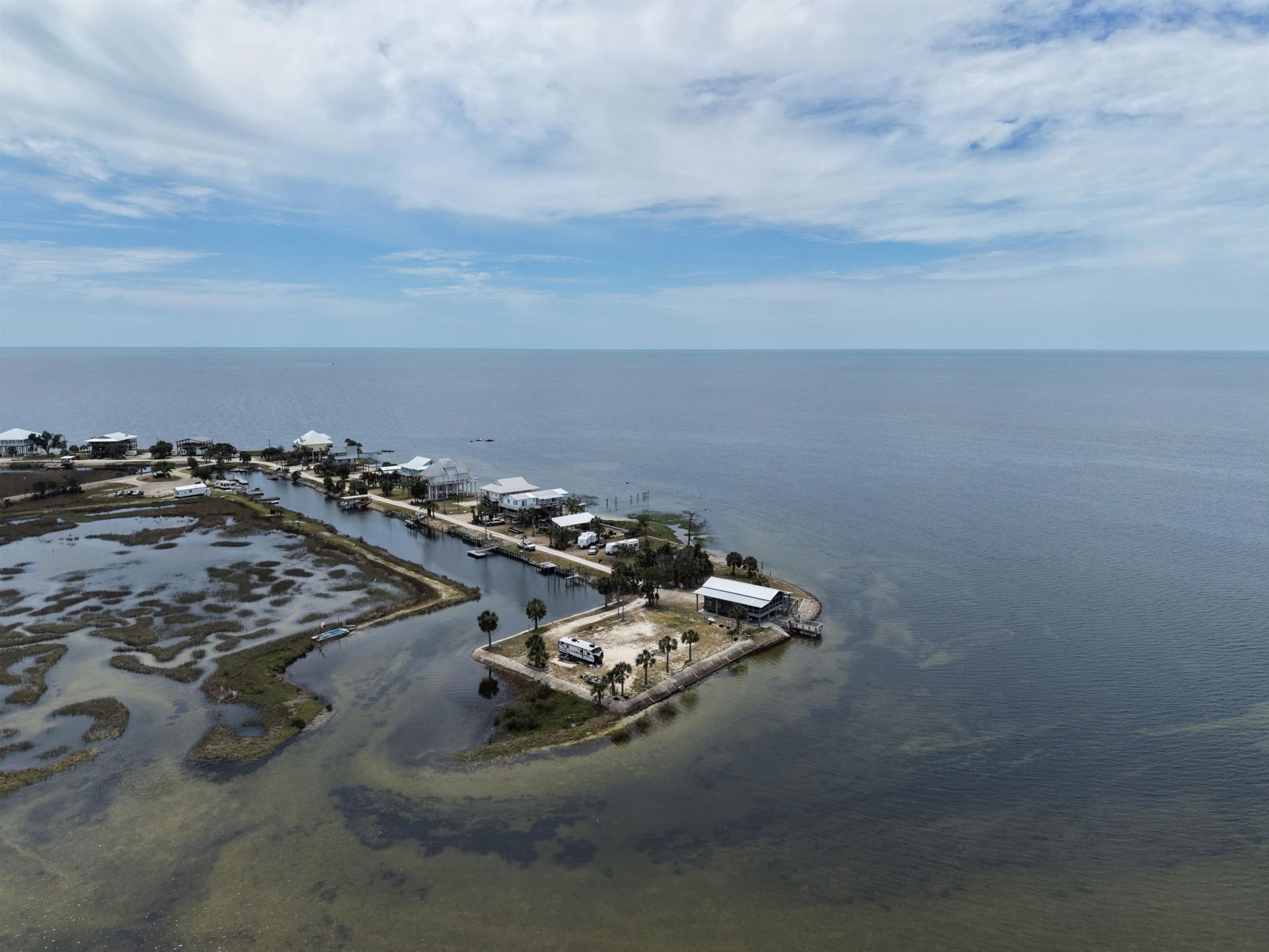 21879 N Gulfview Drive , Perry, FL 32348 Photo