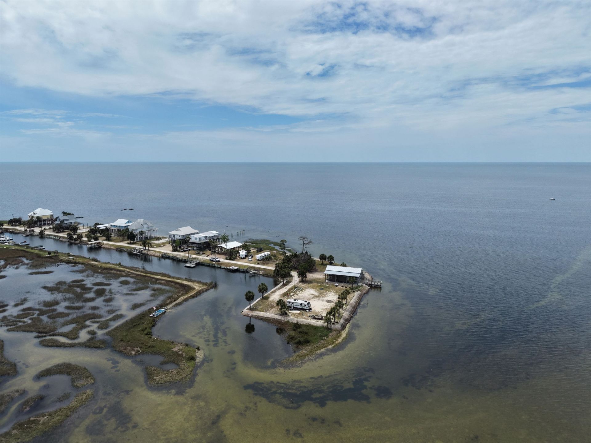 21879 N Gulfview Drive , Perry, FL 32348 Photo