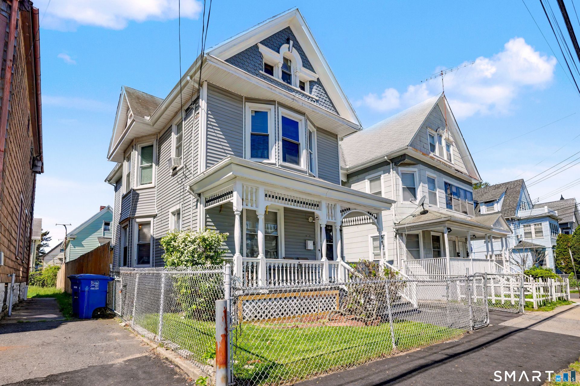 527 Colorado, Bridgeport, CT 06605 Main Photo