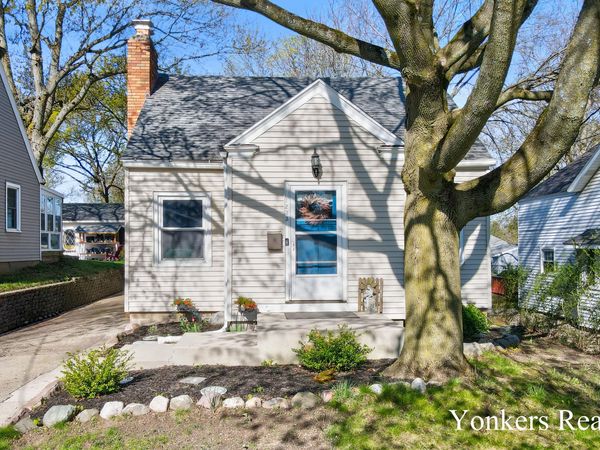 1233 Diamond Avenue NE, Grand Rapids, MI 49505