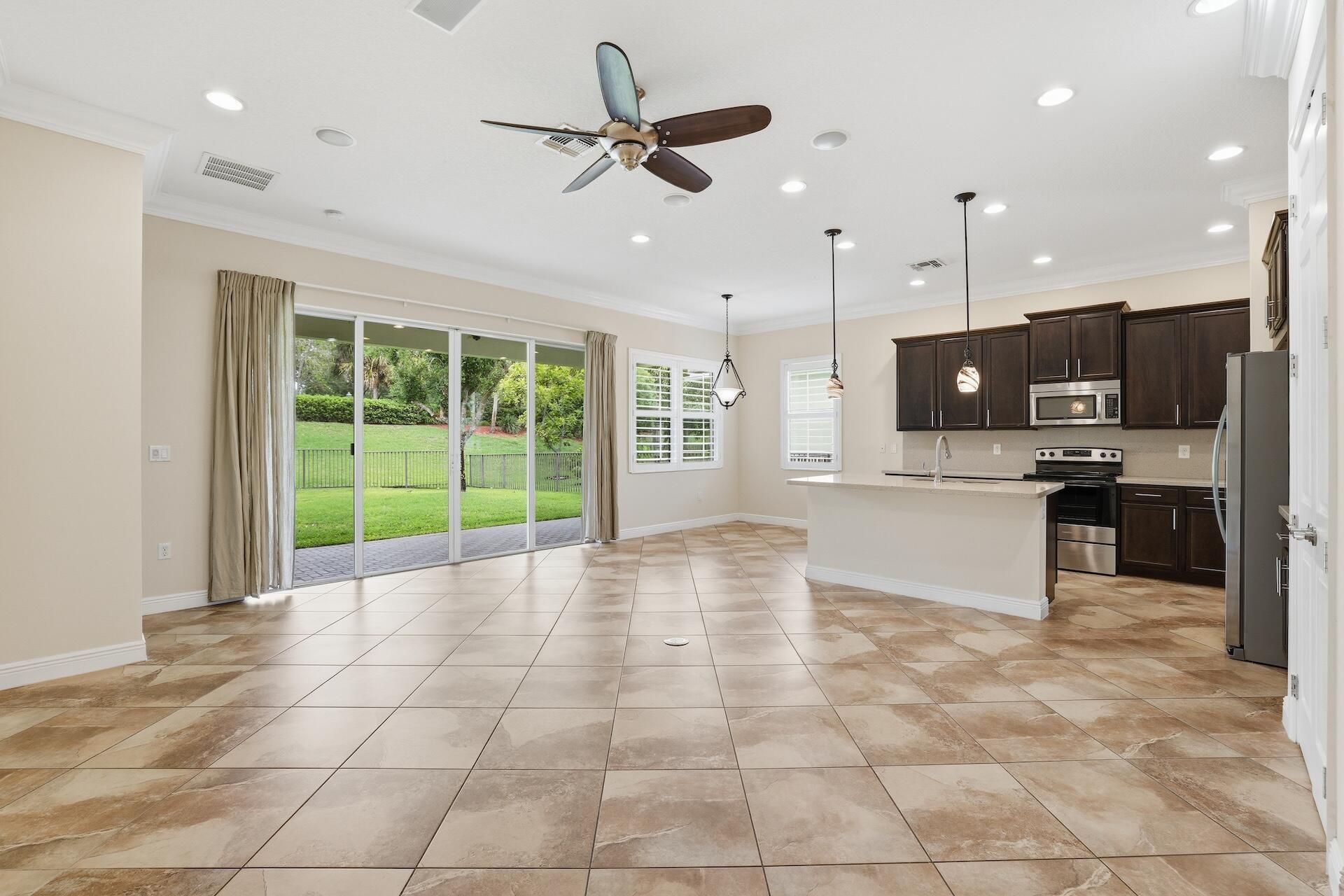 2106 Belcara Court, West Palm Beach, FL 33411 Photo