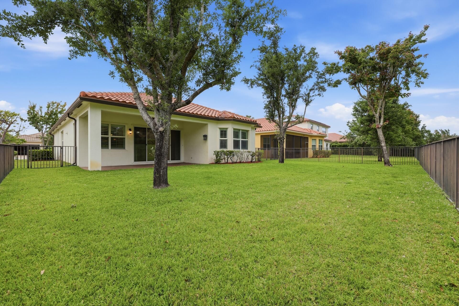 2106 Belcara Court, West Palm Beach, FL 33411 Photo