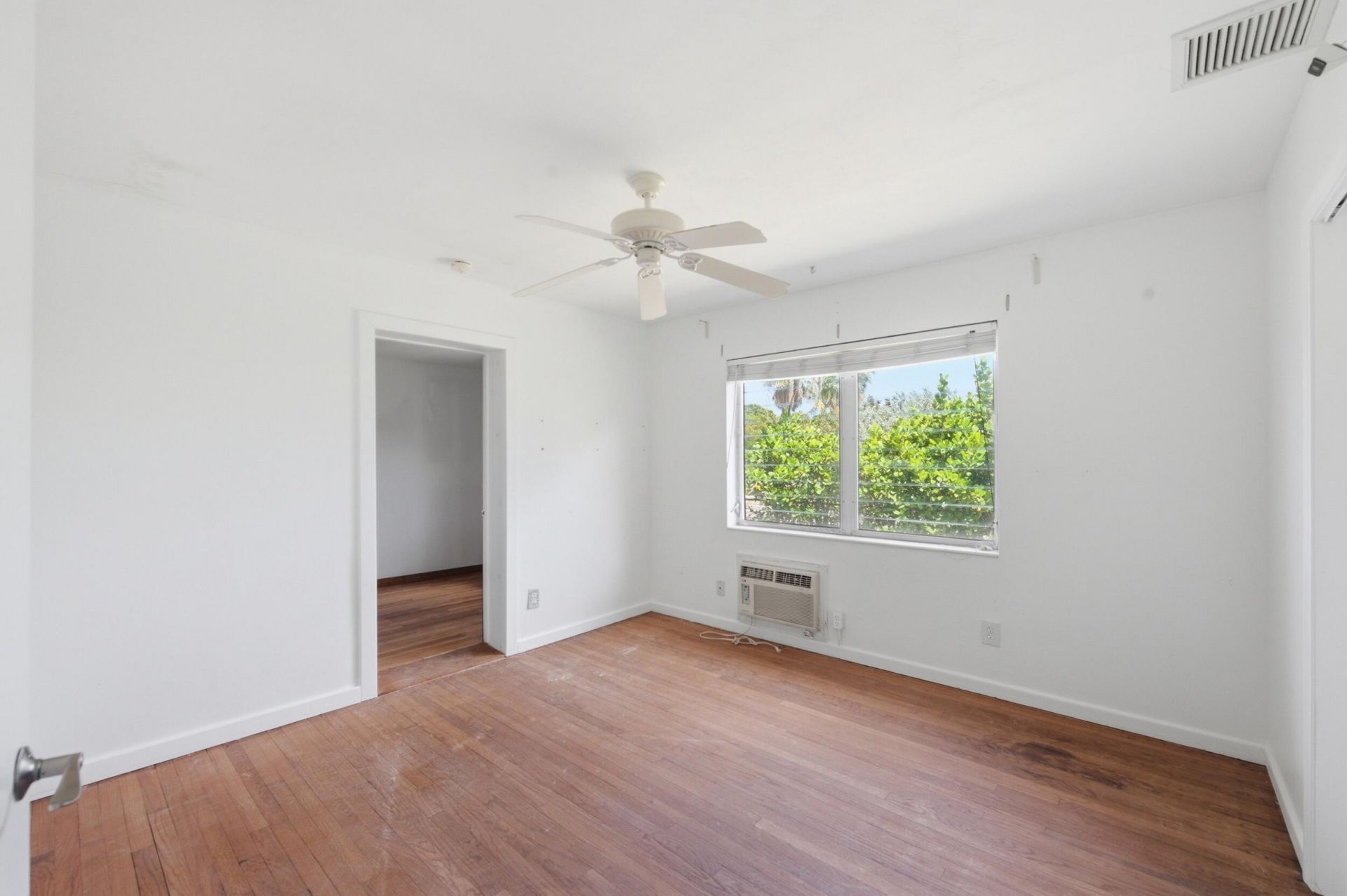 303 Cornell Drive, Lake Worth Beach, FL 33460 Photo