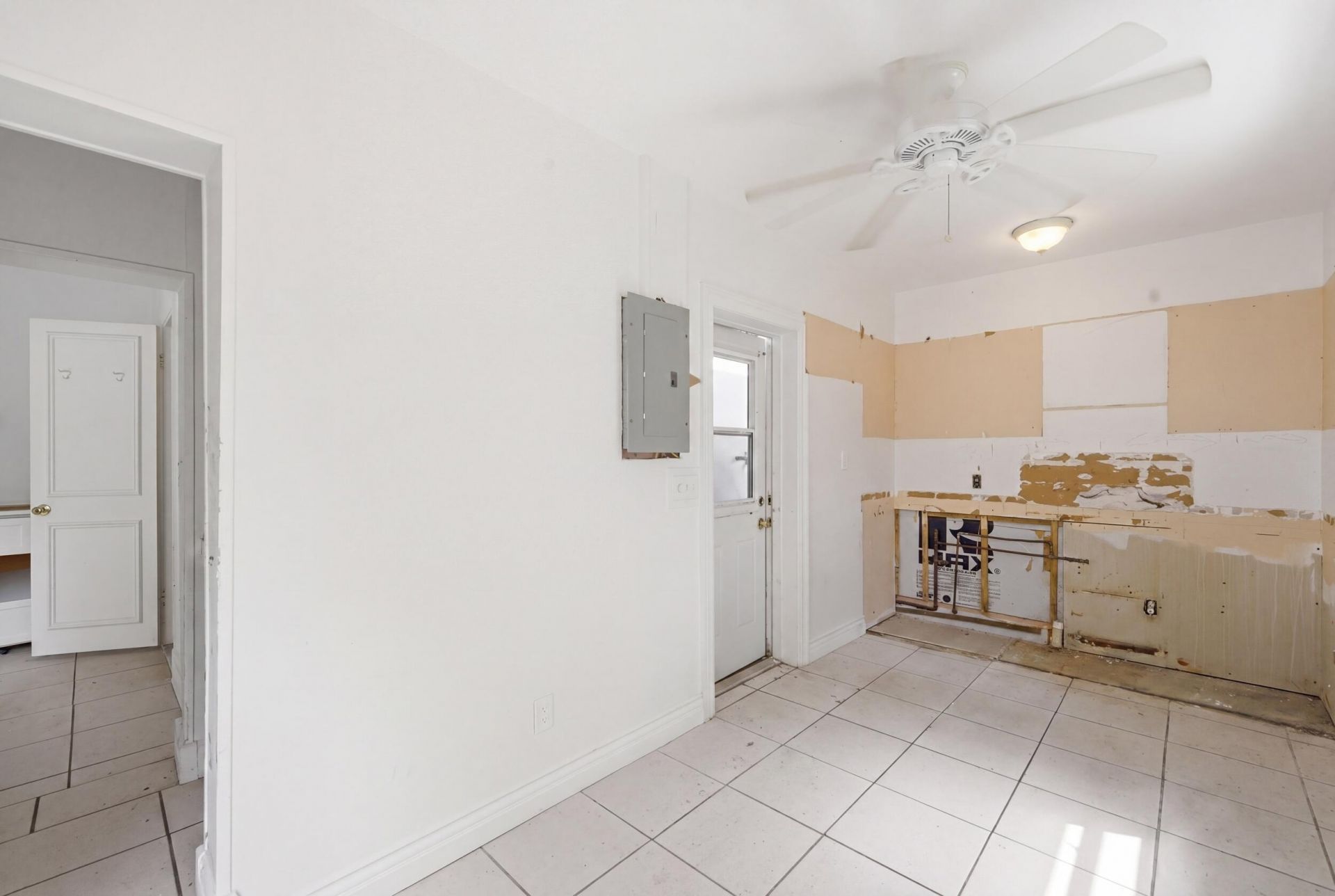 303 Cornell Drive, Lake Worth Beach, FL 33460 Photo