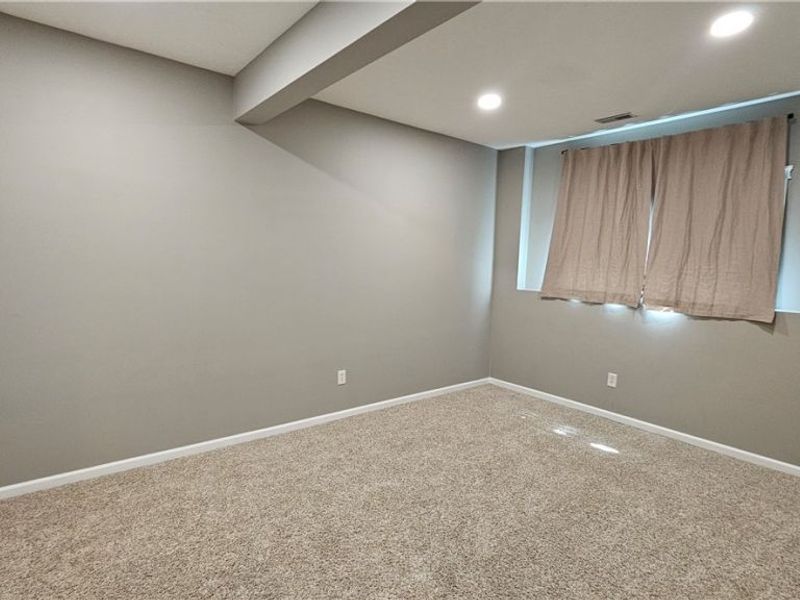 9337 Ellis Way, Strongsville, OH 44136 Photo 26