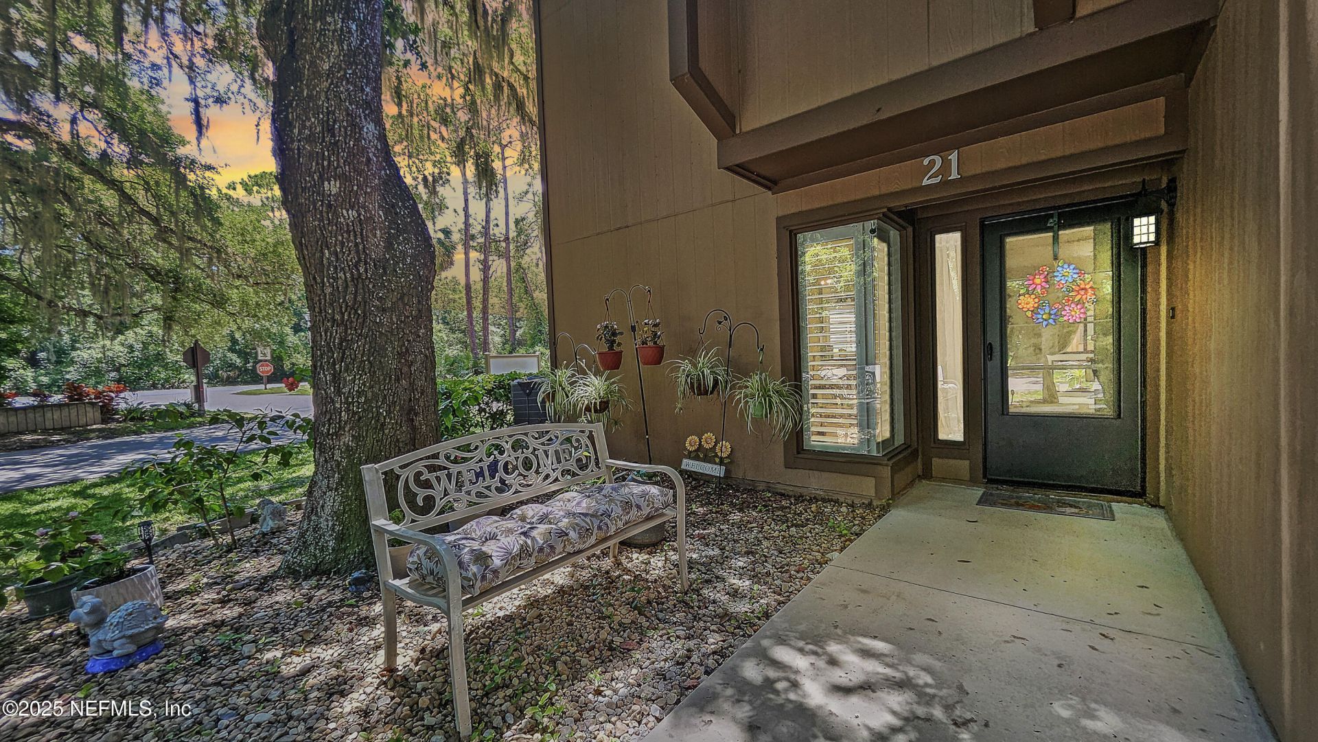 21 Mid Pines Circle, Palm Coast, FL 32137 Main Photo