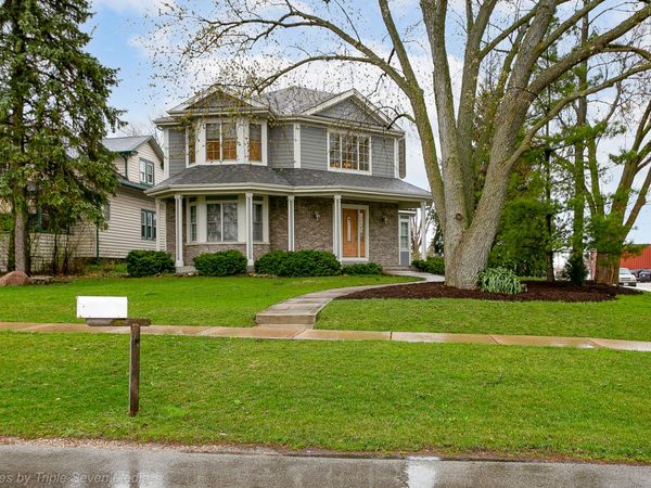 831 N Yale Avenue , Villa Park, IL 60181