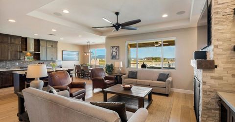 560 Riverbed Circle, Reno, NV 89521 Photo