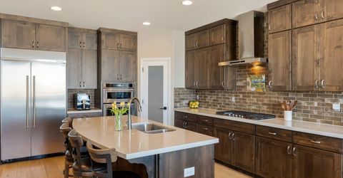 560 Riverbed Circle, Reno, NV 89521 Photo