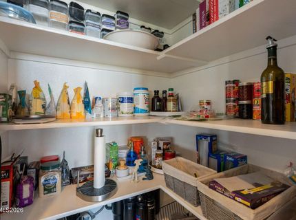 560 Riverbed Circle, Reno, NV 89521 Photo