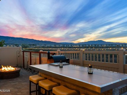 560 Riverbed Circle, Reno, NV 89521 Photo